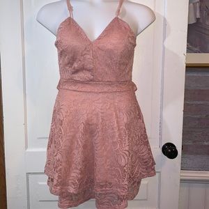DUSTY PINK LACE RUE21 DRESS